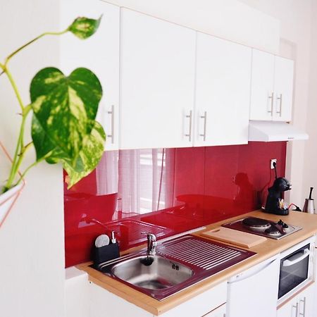 Appartement Studio Coral à Kalamata Extérieur photo